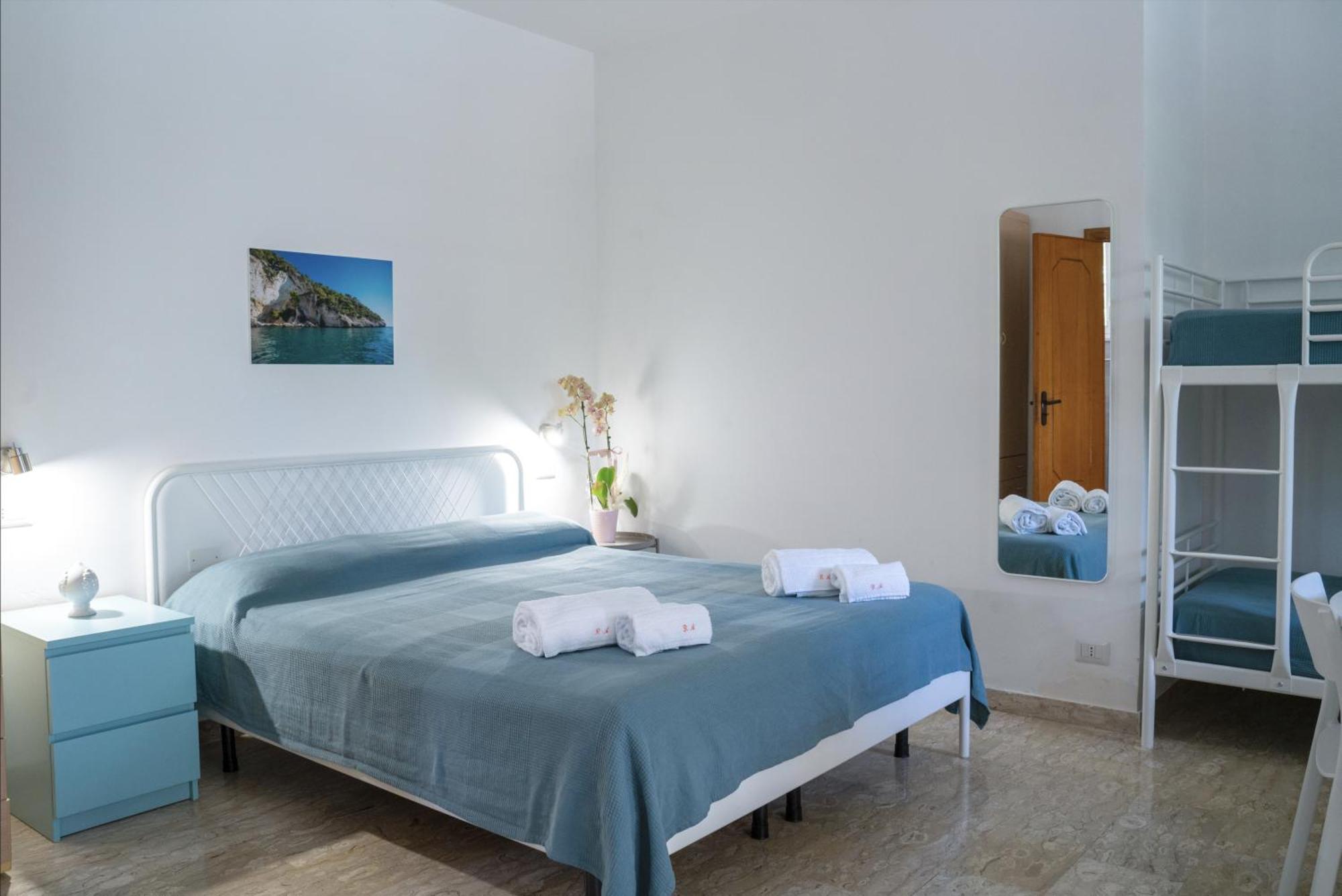 Residence Adriatico Mattinata Buitenkant foto